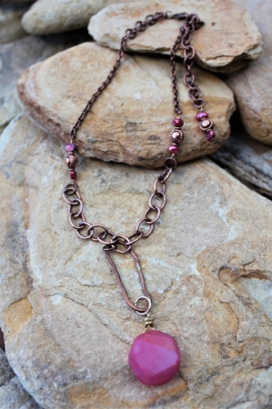 Rustic Copper Necklace - Mixed chain, Pink Agate